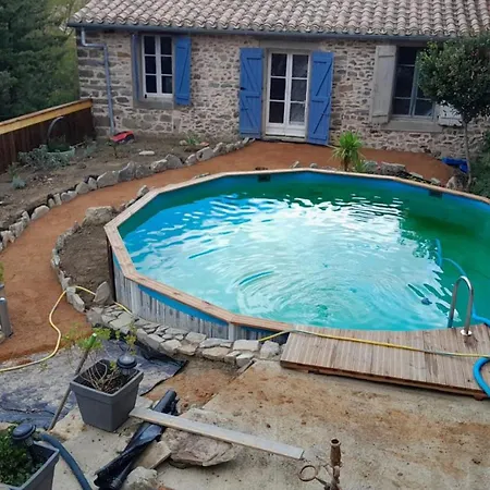 La Belle Valee *
